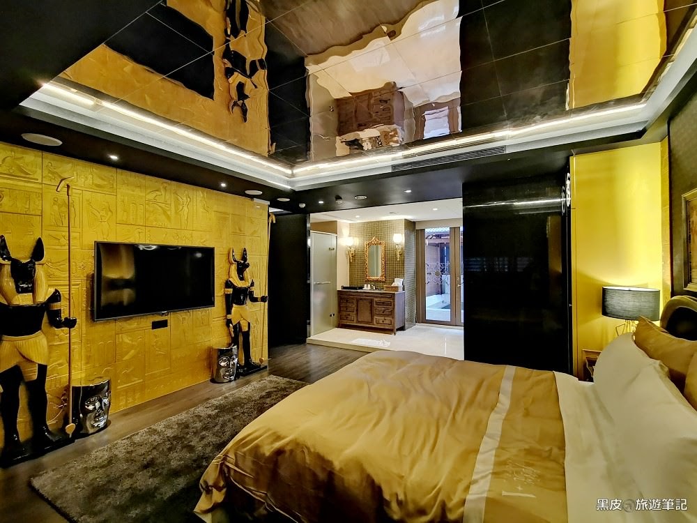 台中。住宿│極光情境旅館AURORA MOTEL，2019全新台中汽車旅館，KTV、戶外SPA池，各種情境房型等你來選