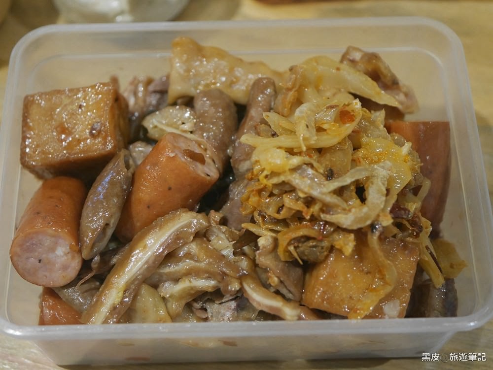 艋飯拾捌味。秀泰影城另類美食，電影院、吃滷味，台中美食(暫停營業)