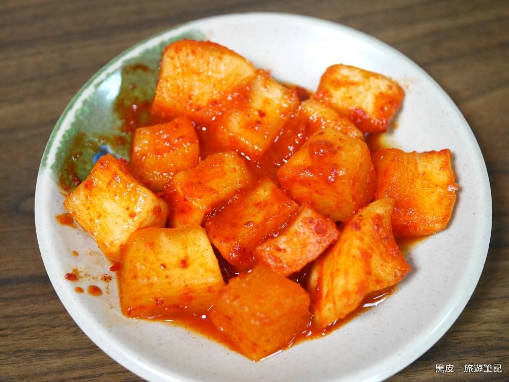 高雄必吃美食。韓福香│道地的韓式料裡，韓國泡菜推薦，連藝人都大力推薦的高雄美食餐廳