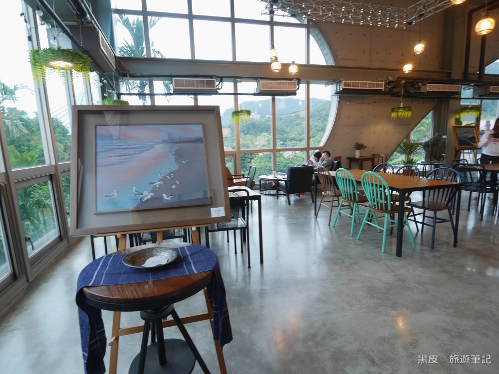 新北美食。Arc Cafe深坑咖啡廳│充滿藝術氣息的玻璃屋，清水模工業風/深坑老街咖啡廳