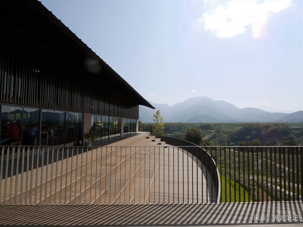 南投魚池。鹿篙咖啡莊園│南投眺望山林壯觀美景，咖啡香撲鼻，茶香環繞／南投必去咖啡廳