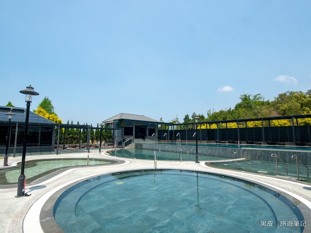 苗栗住宿。享沐時光莊園渡假酒店｜玻璃屋夢幻溫泉，峇里島風格度假酒店，苗栗苑裡溫泉泡湯度假住宿推薦