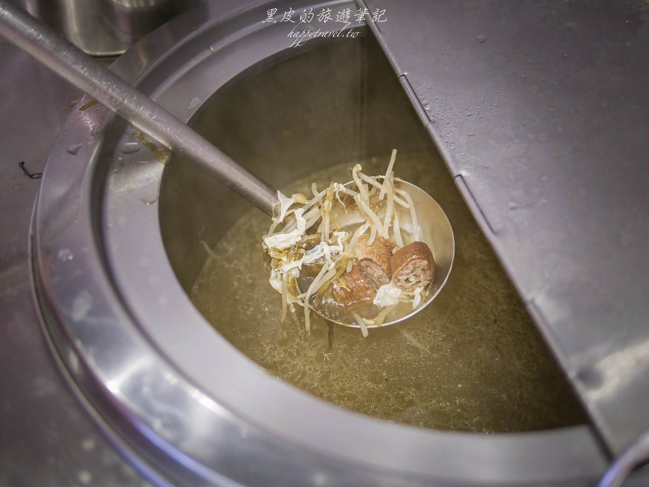 新北美食。丞相鵝肉｜平民價格也可以吃到五星級飯店的烤鴨、燒臘，汐止美食推薦