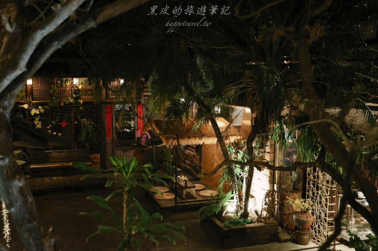 高雄景點。坐看雲起時人文空間｜古意禪風的景觀夜景餐廳，還有全景的夕陽餘暉一飽眼福，高雄美食