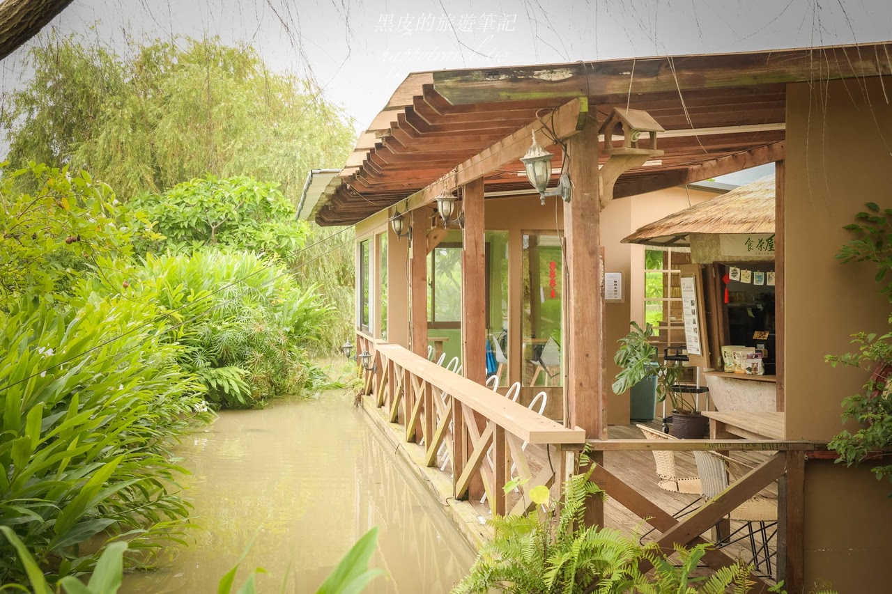 苗栗咖啡廳。食茶屋｜全新田野間特色建築咖啡廳，室內的玻璃設計還可以近距離欣賞景觀視野，苗栗公館咖啡廳