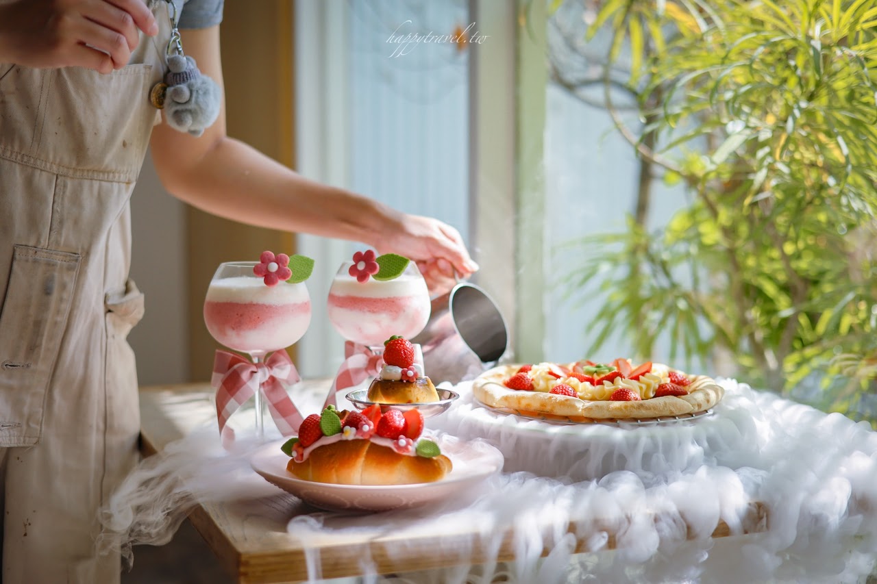 台中餐廳。雛菊見DAISY HOUSE｜超強夢幻甜點組合，邊吃還可以邊享受雲瀑的視覺感受，宛如漫步雲端，台中咖啡廳/台中甜點推薦/台中下午茶